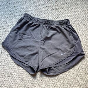 Nike Tempo Dri Fit athletic shorts women’s size S